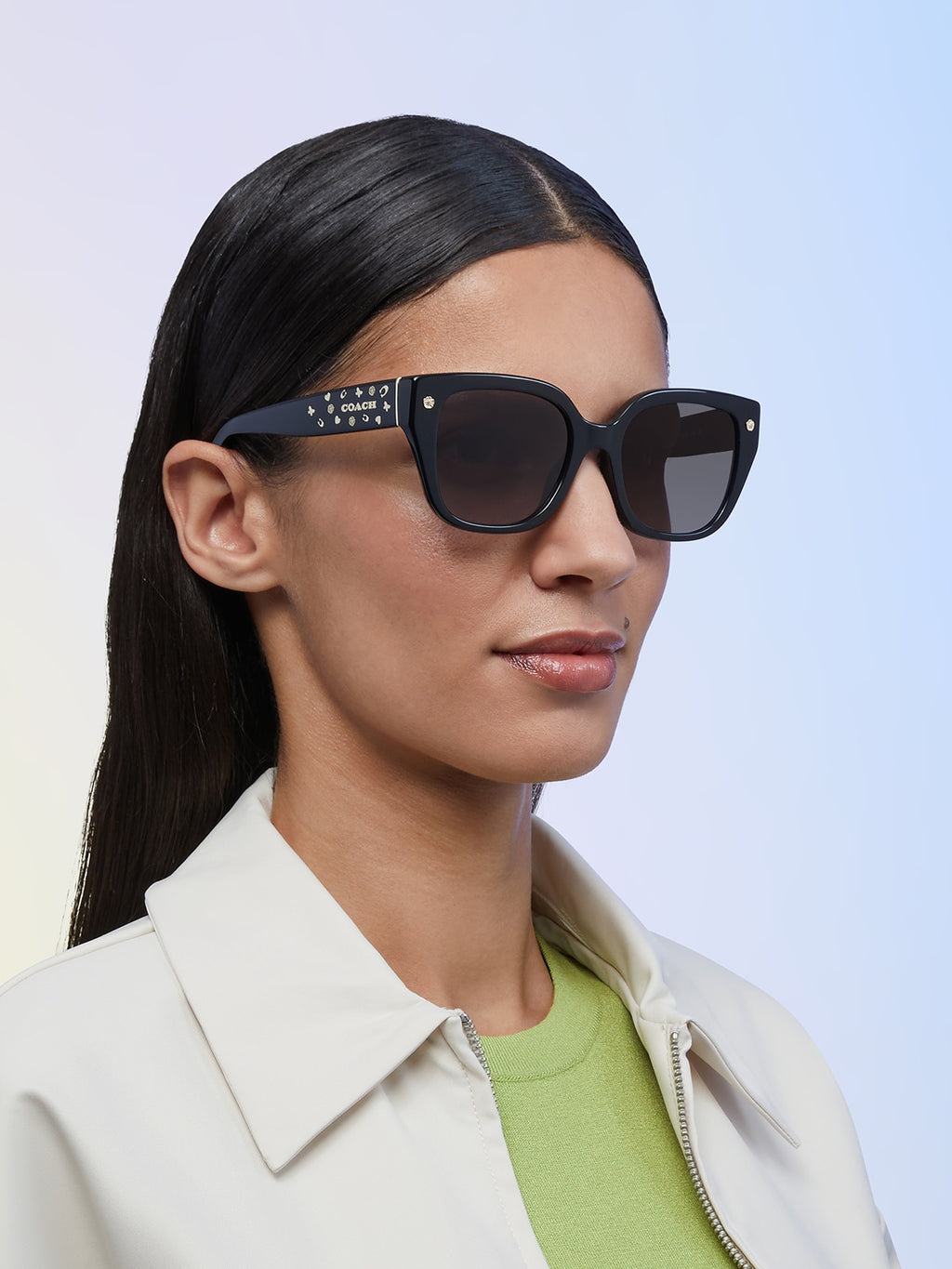 Coach HC8392U CR611 Square Sunglasses